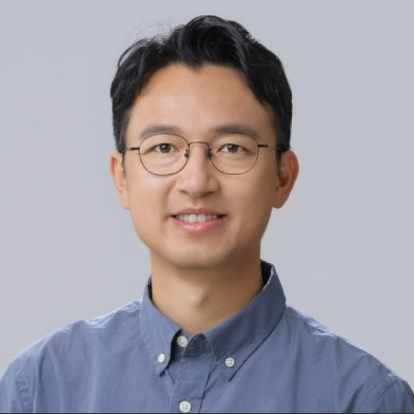 Portrait of Prof. Tom Yeh